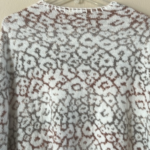 Knox Rose Poncho Style Sweater Leopard Print Sleeveless Size Extra Small Tassels - Picture 10 of 16